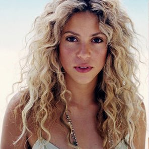How to Cut Curly Hair - Sam Villa Pro