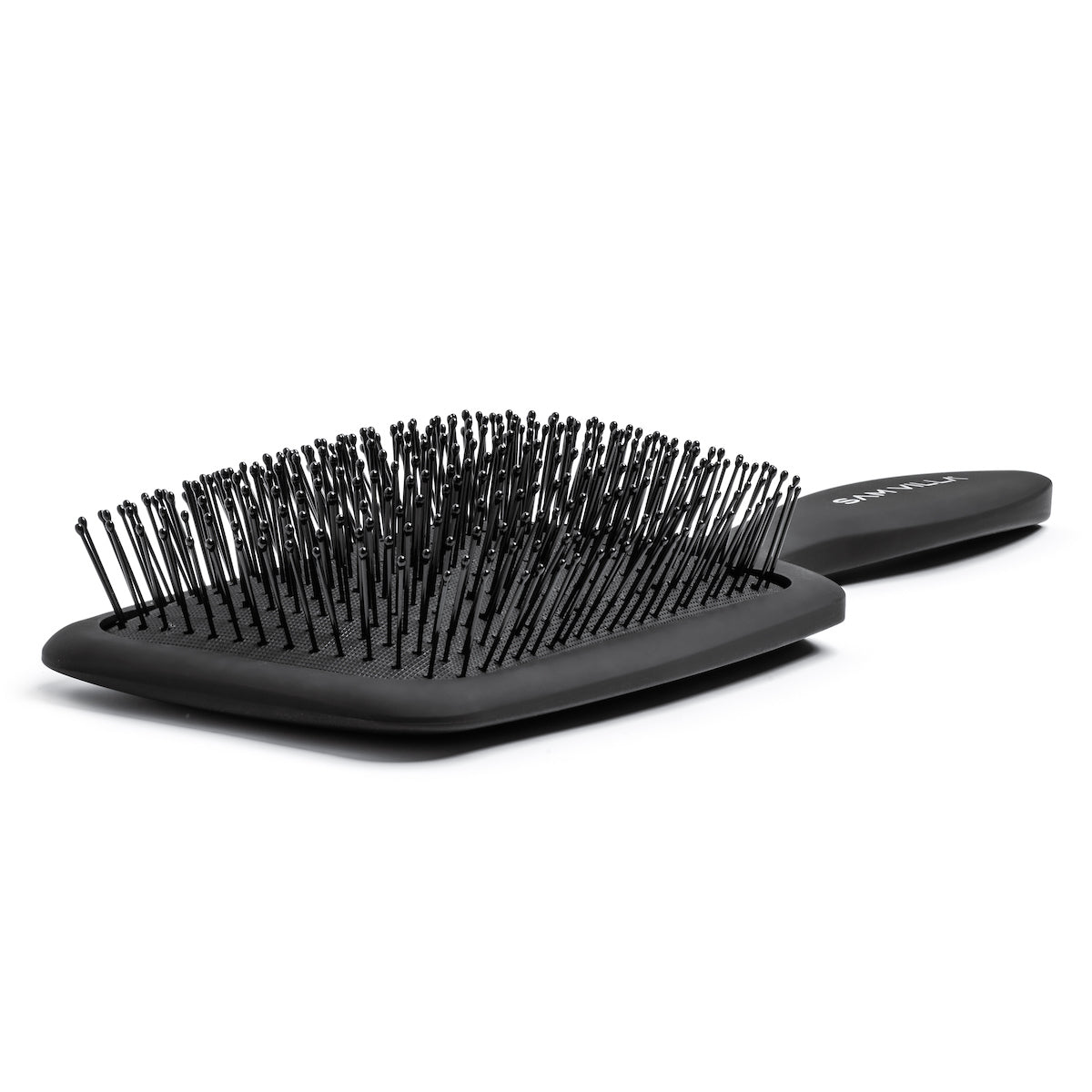 Sam Villa Damp Brush