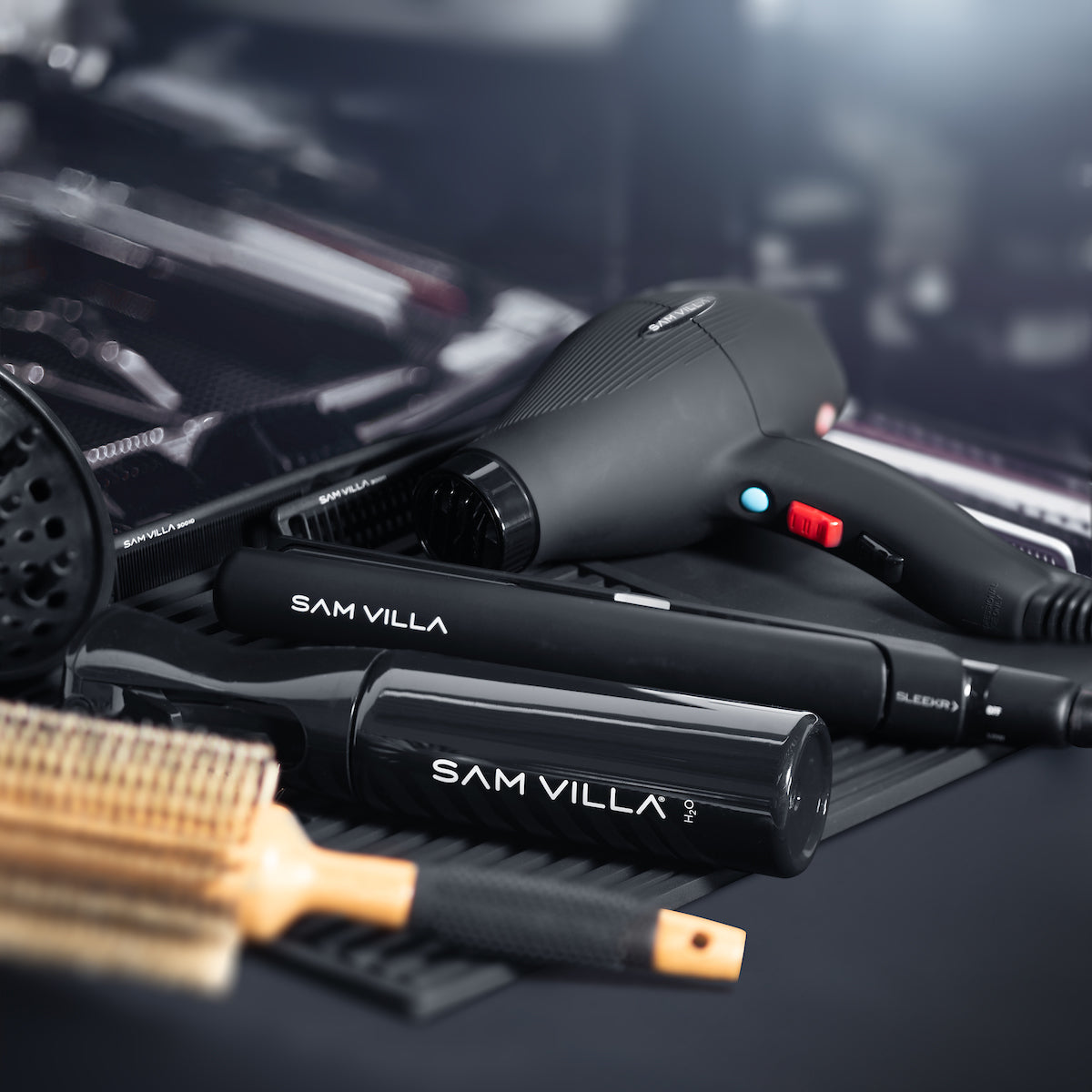 Sam Villa Continuous Mist Spray Bottle, professional salon spray bottle with fine even mist, ergonomic curved design for comfort, 360 degree spraying, prolonged continuous spray, airless technology for no contamination, large spray pattern for quick hair wetting, reduces hand fatigue, best for hairstylists and salon use